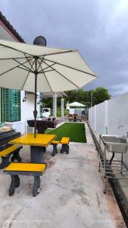 Tiffana Homestay - 8