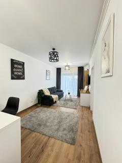 Unique Cozy Apartments at Adora Park Arad - 4