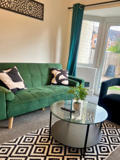 Leicester Comfort - Weekend Guest Stays - Free parking - 9