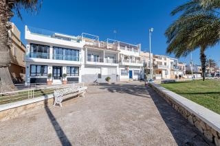 Pedregal Beachside Villa in Malaga by Solaga Holiday Homes - 9