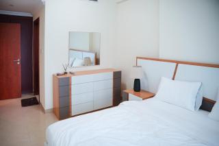 1 Bedroom Apartment at Marina with Stunning View - 7