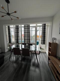 Stay in Shadwell CITY Apartment - 4