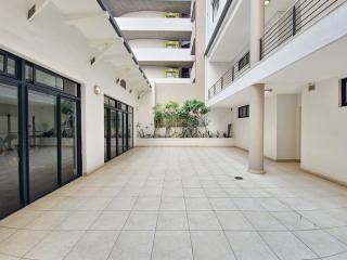 Dockside De Waterkant 2BR with Pool and Views - 1