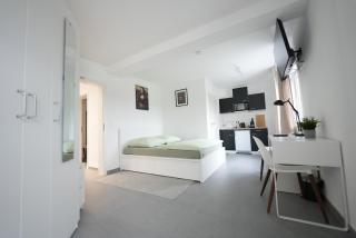 Modernes Apartment 24 Stunden Self-Check In mit Balkon & Parkplatz - Groß-Zimmern - 9