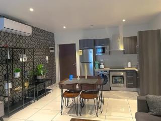 Embassy Onebedroom by Unique Abodes - 6