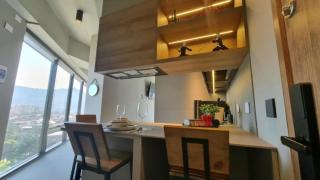 Bright luxurious flat with stunning view workspace - 6