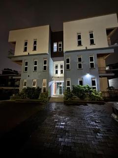 Bunga Studio Apartment King Ceasor University - 7