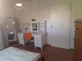 Zimmer in perfekter Lage - 8