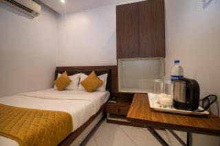 Hotel Rexton Inn - 3