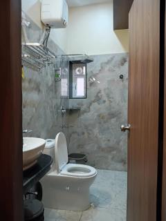 Marquis Luxe Guest House - 2