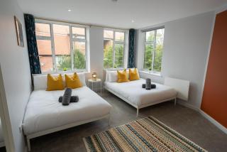 The Westbourne Nest 3BR Your cosy home away - 3