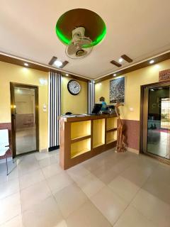 hotel confort by freeman - 1