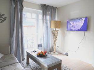 Berthin-Bleeg-Str. 1, W4, Esprit 3 - 7