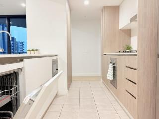 RiverView Breeze Hamilton 3B2B with Free Parking - 8