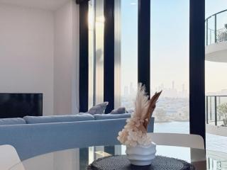 RiverView Breeze Hamilton 3B2B with Free Parking - 2