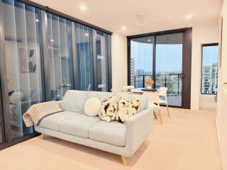 RiverView Breeze Hamilton 3B2B with Free Parking - 9