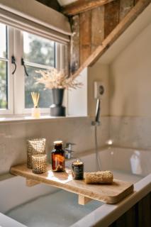 Landlords Cottage - 4