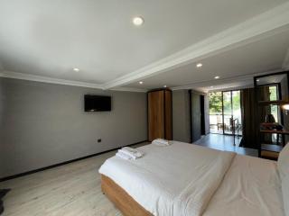 Le Safran Suite Hotel - 3