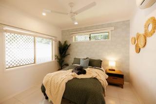 Seednest 7 bedroom beach house Pool &Game Room - 5