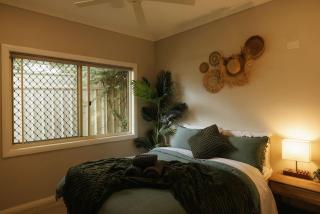 Seednest 7 bedroom beach house Pool &Game Room - Kewarra Beach - 2