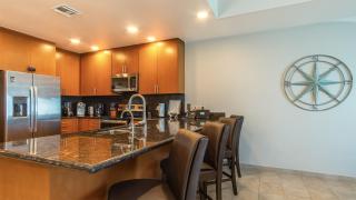 Las Palomas 2 BR 2BA Cortez 1204 - 2