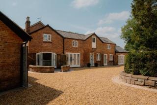 The Carriage House By Birch Stays - 8