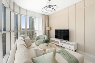 Silkhaus Stylish & New 2BDR Stay Near Reem Park - 0