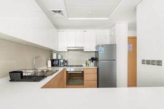 Silkhaus Stylish & New 2BDR Stay Near Reem Park - 5