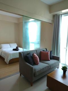 Condo by the Beach, Mactan Newtown - 2