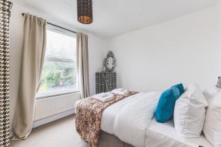 Spacious 2-bed apartment in Kensal Green - 9