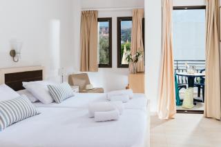 Paradise Hotel-Apartments - 8