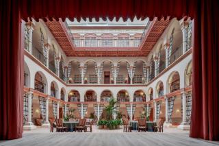 Cristine Bedfor Sevilla Boutique Hotel - 0