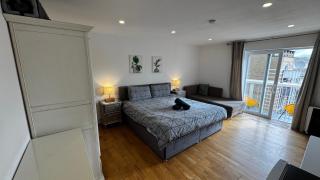 En-suite room with a superking size bed and balcony - 2