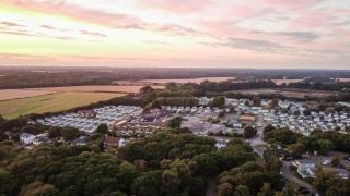 2 Bedroom Select Lodge with Park Facilities - 5