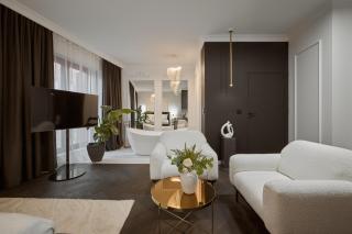 Jacuzzi Mirror Suite Granaria by Downtown Apartments - 6