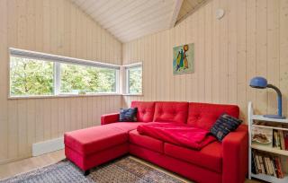 Nice Home In Dronningmølle With Sauna - 2