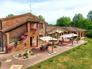 Agriturismo La Fattoria - 1