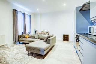 Extra Large Modern Studio Flat In Kent - 7