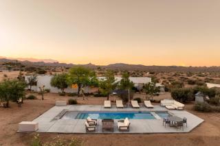 La Grange by The CoHost Company - 1