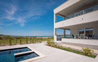 Stunning Home In Ljubacki Stanovi - 3