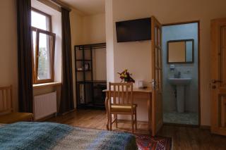 Saryan Guesthouse - 0