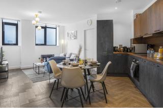 2 Bed Apartment Sleeps 4 - Tv & WiFi - 7