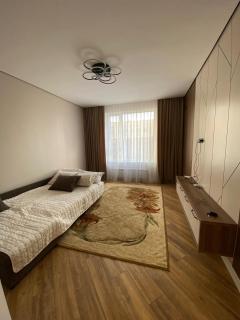 Уютная квартира на центре города, возле дворца школьников - 6