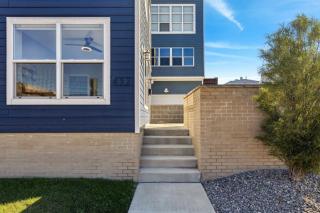 Family Fun Near Cedar Point - Rooftop Lake Views - 4