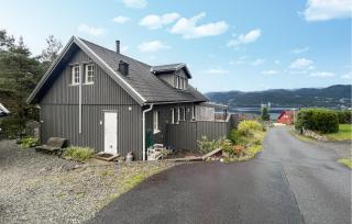 Cozy Home In Flekkefjord With House Sea View - 0