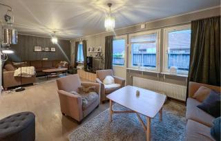 Cozy Home In Flekkefjord With House Sea View - 7