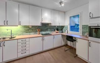 Cozy Home In Flekkefjord With House Sea View - 6