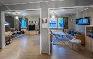 Cozy Home In Flekkefjord With House Sea View - 4