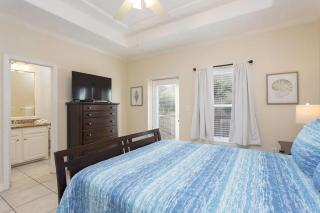 Spacious Beach Home Sleeps Many with Pool - 9