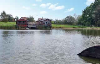 1 Bedroom Pet Friendly Home In Tidaholm - 2